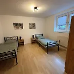 아파트 Ferien Und Monteurwohnung In