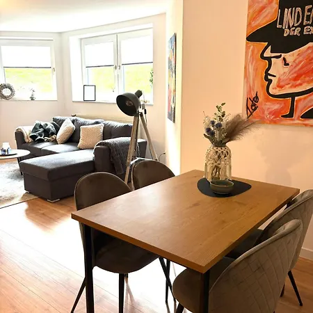 아파트 Ferien Und Monteurwohnung In *